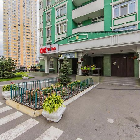 1 Поверх Ж К Паркові Озера Метро Дарниця Apartment เคียฟ ภายนอก รูปภาพ