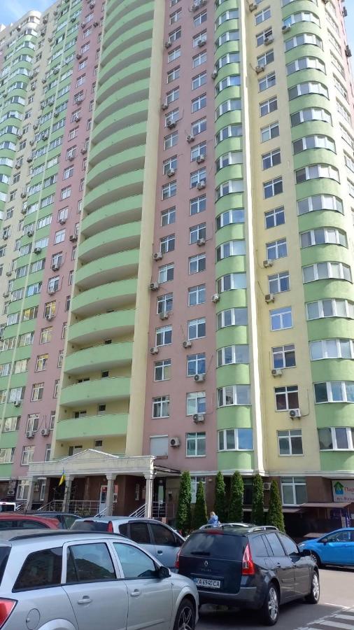 1 Поверх Ж К Паркові Озера Метро Дарниця Apartment เคียฟ ภายนอก รูปภาพ