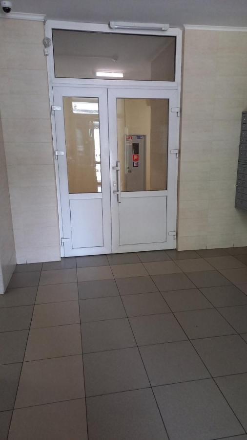 1 Поверх Ж К Паркові Озера Метро Дарниця Apartment เคียฟ ภายนอก รูปภาพ