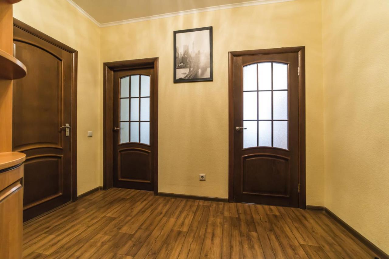 1 Поверх Ж К Паркові Озера Метро Дарниця Apartment เคียฟ ภายนอก รูปภาพ