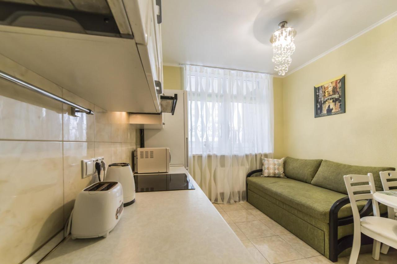 1 Поверх Ж К Паркові Озера Метро Дарниця Apartment เคียฟ ภายนอก รูปภาพ