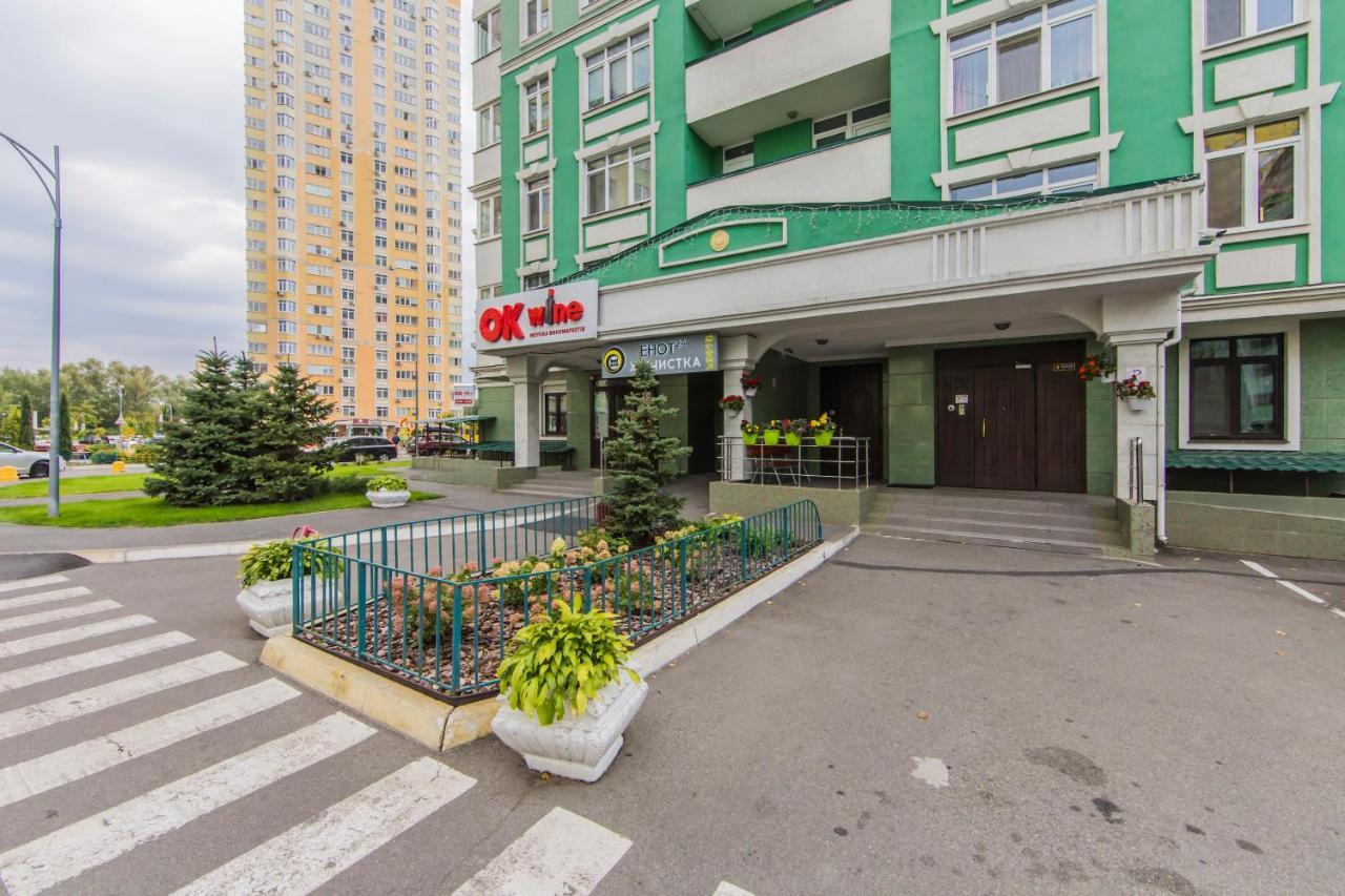 1 Поверх Ж К Паркові Озера Метро Дарниця Apartment เคียฟ ภายนอก รูปภาพ