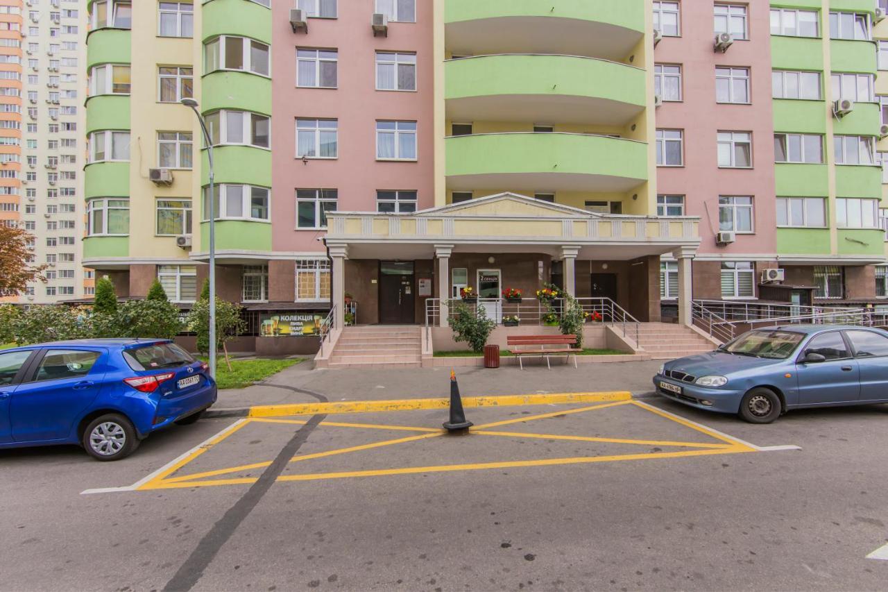 1 Поверх Ж К Паркові Озера Метро Дарниця Apartment เคียฟ ภายนอก รูปภาพ